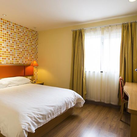 Home Inn Chengdu North Kehua Road Sichuan University מראה חיצוני תמונה